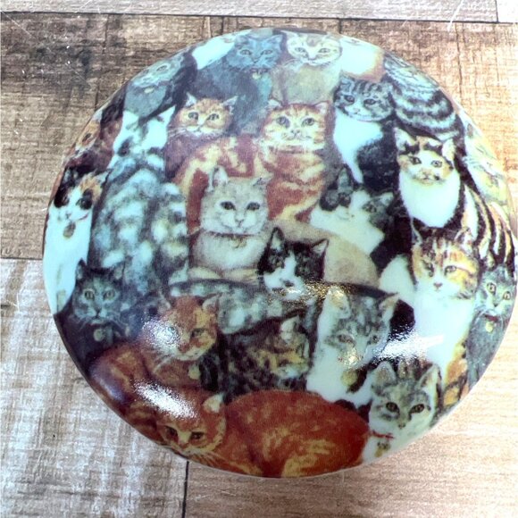Cat-Themed Ceramic Trinket Dish W/ Lid - "Cats" Design - Storage For Jewelry - Picture 1 of 5